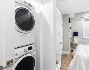 1004 S 17th Street - Photo Thumbnail 10
