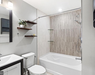 1004 S 17th Street - Photo Thumbnail 20