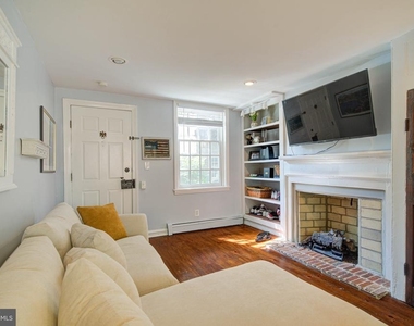 229 S Jessup Street - Photo Thumbnail 15