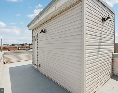 2225 N Waterloo Street - Photo Thumbnail 31
