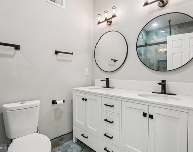 2225 N Waterloo Street - Photo Thumbnail 13