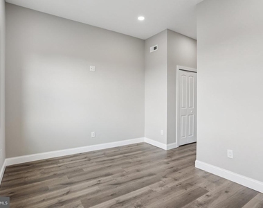 2225 N Waterloo Street - Photo Thumbnail 25