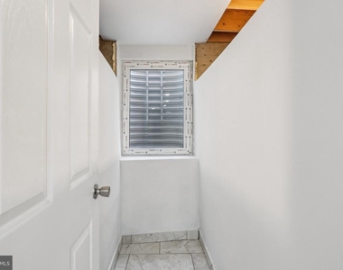 2225 N Waterloo Street - Photo Thumbnail 21
