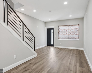 2225 N Waterloo Street - Photo Thumbnail 8