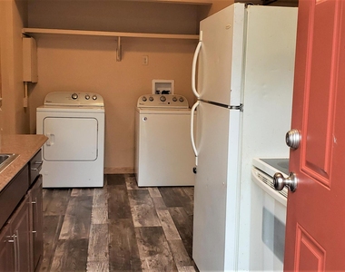 640 Calder Street - Photo Thumbnail 1