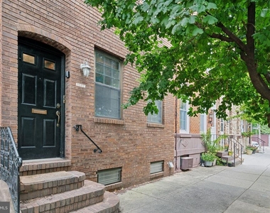 1007 Dickinson Street - Photo Thumbnail 12