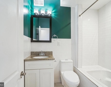 2241 Sears Street - Photo Thumbnail 14