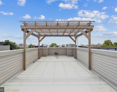 2241 Sears Street - Photo Thumbnail 27