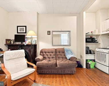 1807 Spruce Street - Photo Thumbnail 3
