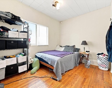 1807 Spruce Street - Photo Thumbnail 12