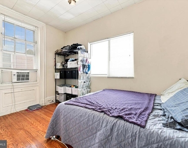1807 Spruce Street - Photo Thumbnail 14