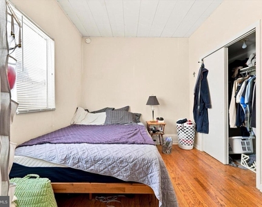 1807 Spruce Street - Photo Thumbnail 13