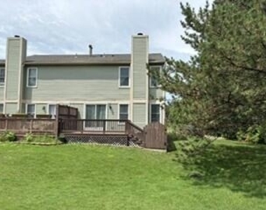 671 Liberty Pointe Drive - Photo Thumbnail 23