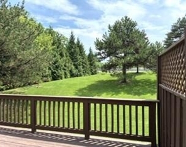 671 Liberty Pointe Drive - Photo Thumbnail 22