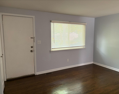 15 Metroview Court - Photo Thumbnail 7