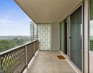 2401 Pennsylvania Avenue - Photo Thumbnail 9