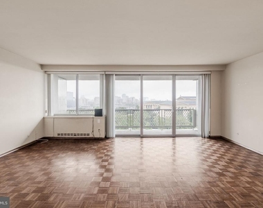 2401 Pennsylvania Avenue - Photo Thumbnail 6