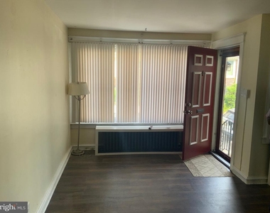 6237 N Bouvier Street - Photo Thumbnail 2