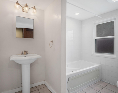 423 S Maple Avenue - Photo Thumbnail 4
