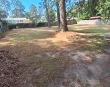 7655 Fletcher Avenue - Photo Thumbnail 11