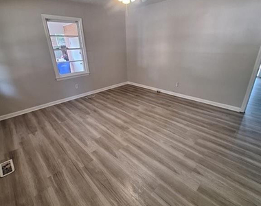 7655 Fletcher Avenue - Photo Thumbnail 1