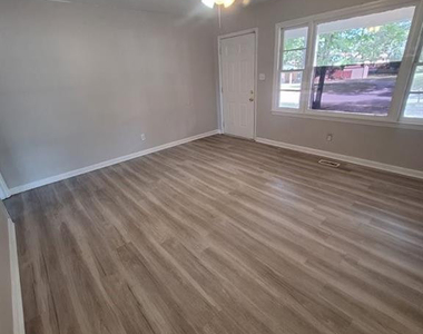 7655 Fletcher Avenue - Photo Thumbnail 2
