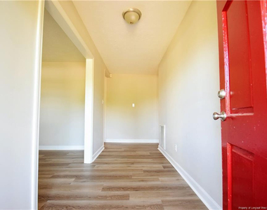 1509 Paisley Avenue - Photo Thumbnail 2