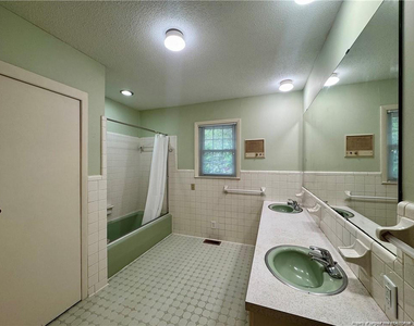 400 Harrill Street - Photo Thumbnail 12