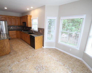 133 Cumberland Green Drive - Photo Thumbnail 12