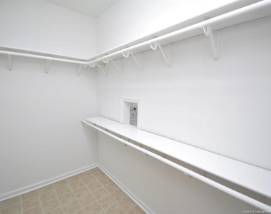 133 Cumberland Green Drive - Photo Thumbnail 27