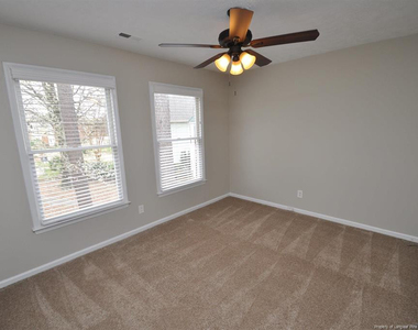 133 Cumberland Green Drive - Photo Thumbnail 43