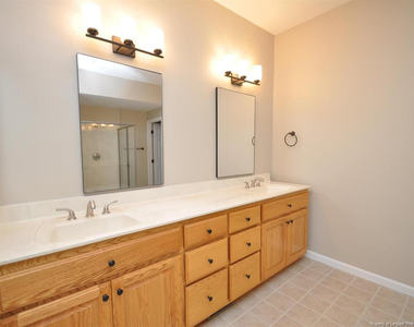 133 Cumberland Green Drive - Photo Thumbnail 22