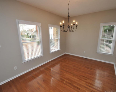 133 Cumberland Green Drive - Photo Thumbnail 4