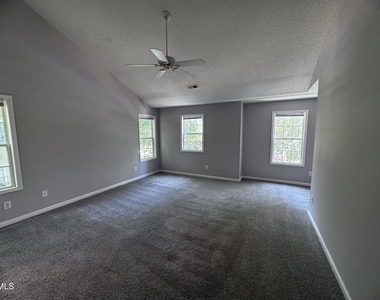 3 S Indian Creek Place - Photo Thumbnail 8
