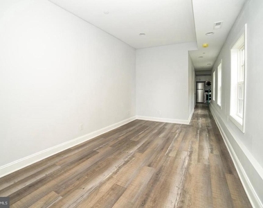 2149 N Uber Street - Photo Thumbnail 1
