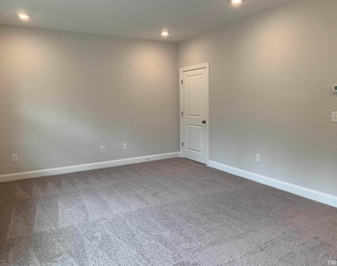 1211 Falling Rock Place - Photo Thumbnail 16