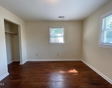 2721 Atlantic Street - Photo Thumbnail 9