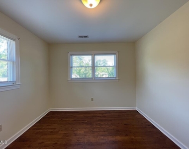 2721 Atlantic Street - Photo Thumbnail 5