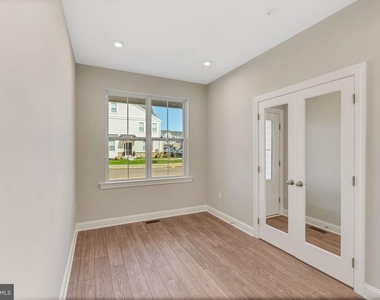 3 Ironwood Drive - Photo Thumbnail 2