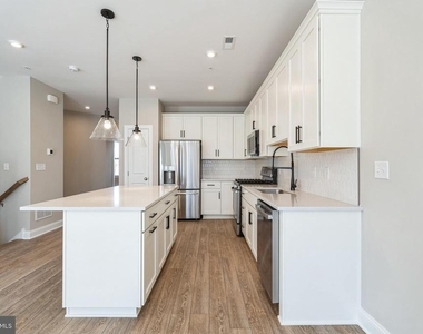 3 Ironwood Drive - Photo Thumbnail 5
