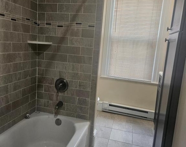 292 Keswick Avenue - Photo Thumbnail 12