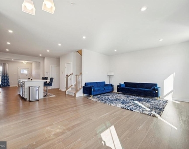 8036 Milltown Circle - Photo Thumbnail 8