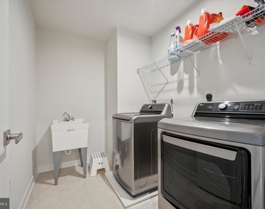 8036 Milltown Circle - Photo Thumbnail 11