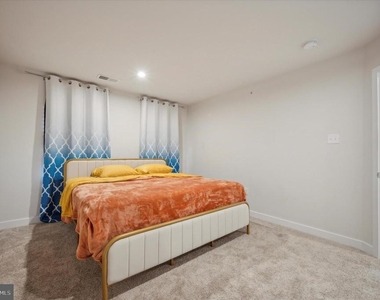 8036 Milltown Circle - Photo Thumbnail 15