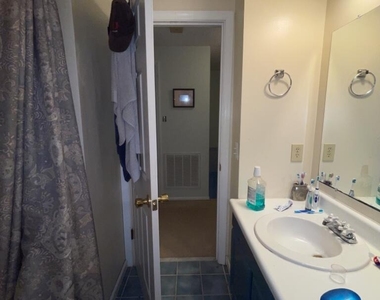 4105 Livingstone Place - Photo Thumbnail 10