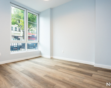 2913 Snyder Ave 11226 - Photo Thumbnail 2