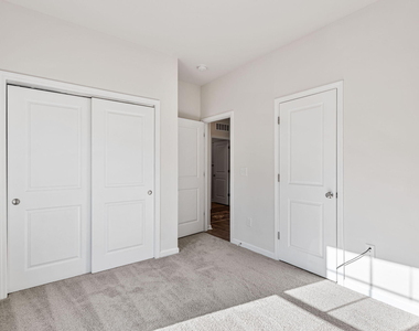 1008 Sandtrap Way - Photo Thumbnail 23
