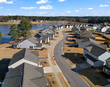 1008 Sandtrap Way - Photo Thumbnail 30