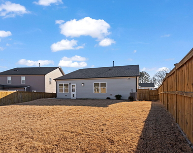 1008 Sandtrap Way - Photo Thumbnail 25