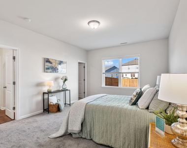 1008 Sandtrap Way - Photo Thumbnail 14